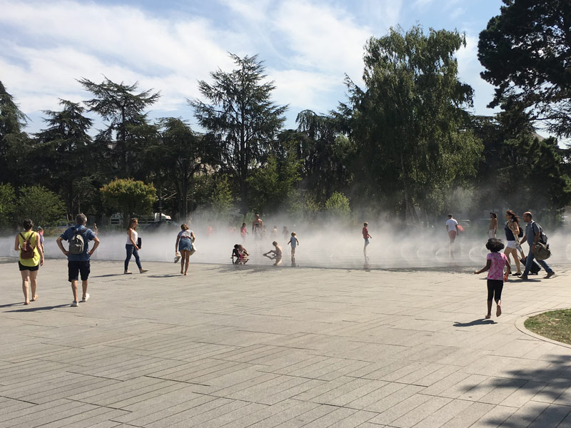 Le miroir d'eau à Nantes en 2016