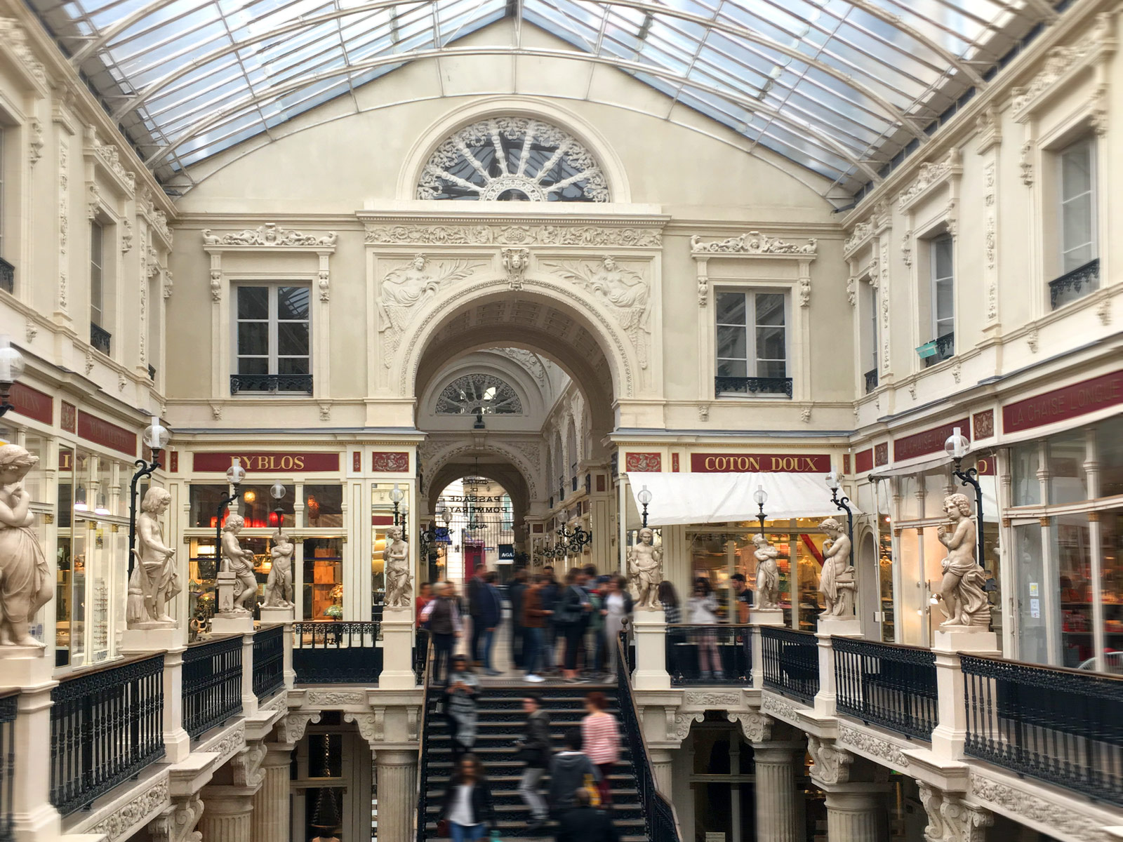 Le passage Pommeraye à Nantes