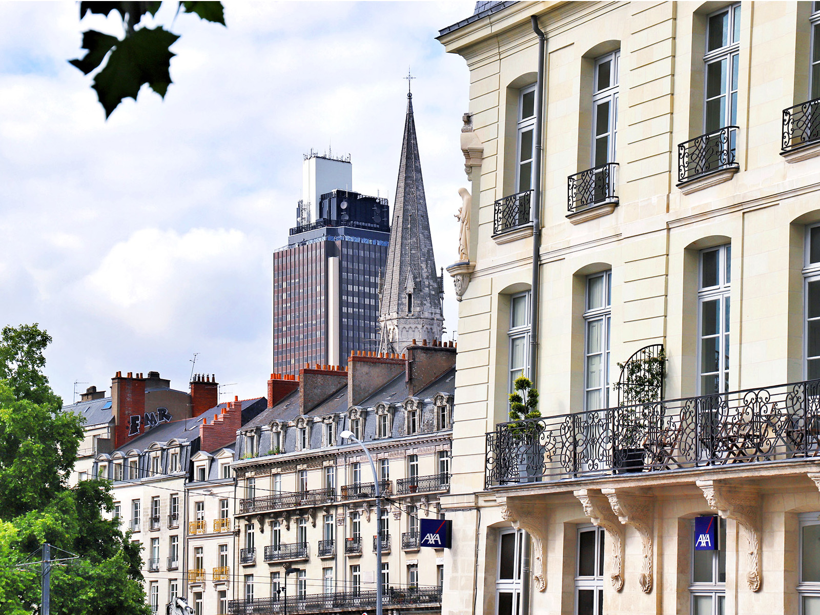 Beaux immeubles nantais penchés